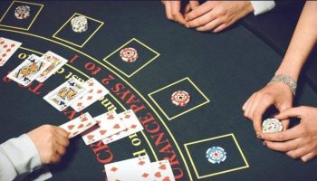 Giới thiệu về blackjack và luật chơi cơ bản - Happy Live